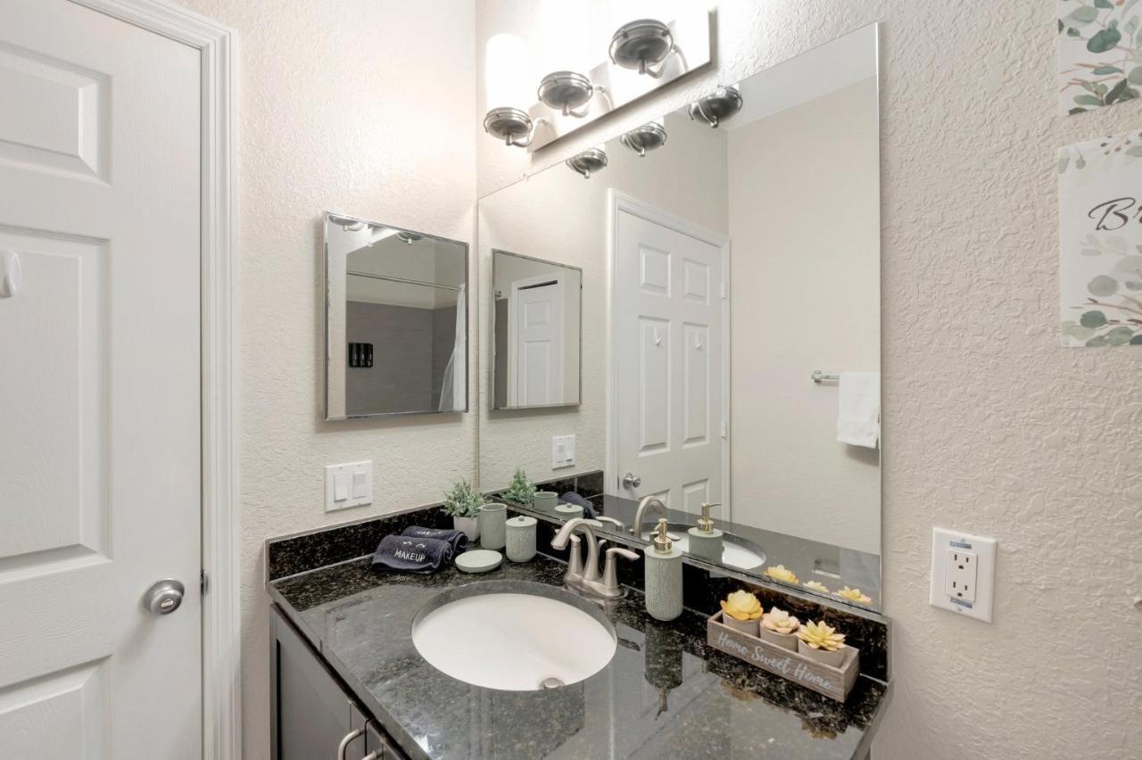 Tropical 3Br Suite-2 Resort Style Pools-5 Mil To Bay-Gym-Close To Beach Tampa Eksteriør billede
